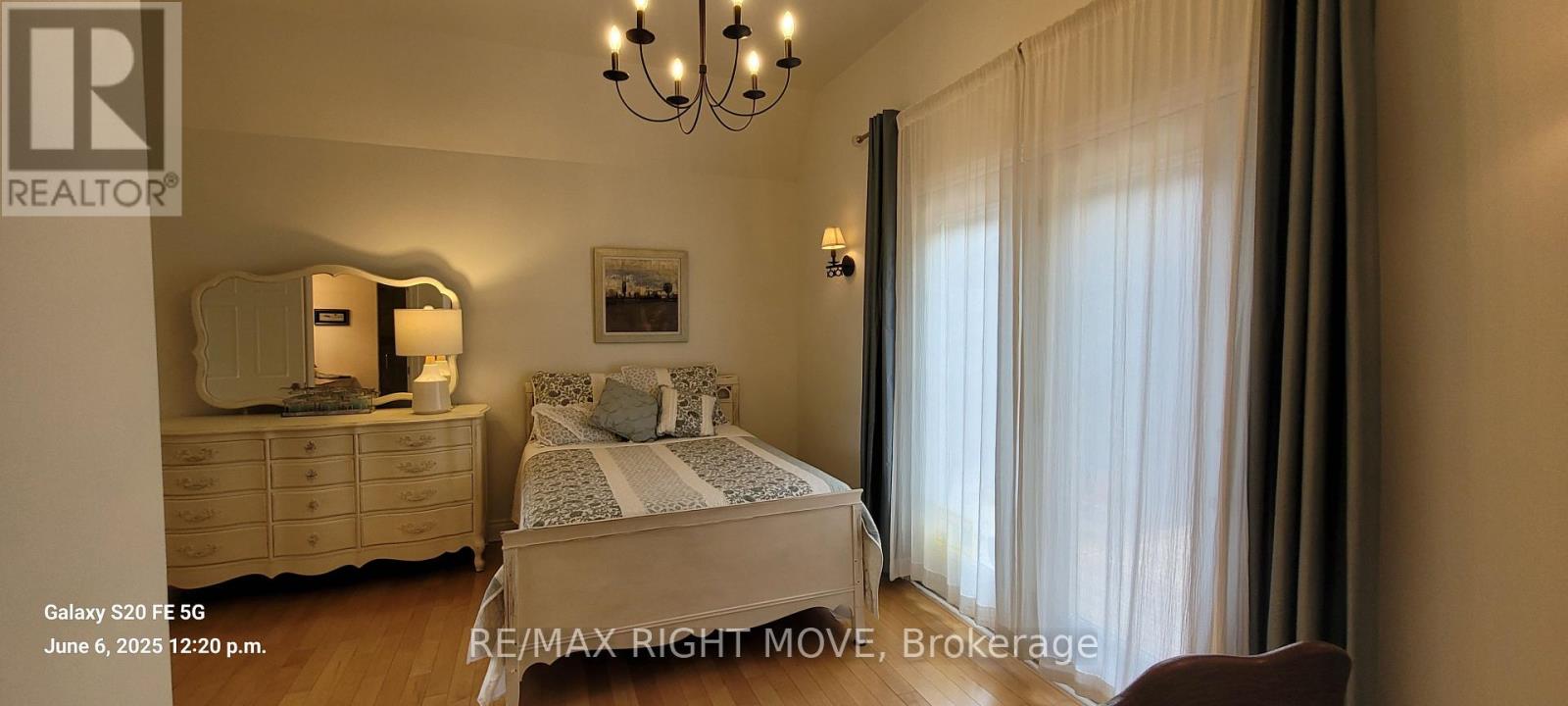 3528 Glenhaven Beach Road, Innisfil, Ontario  L9S 2Z3 - Photo 21 - N12205064