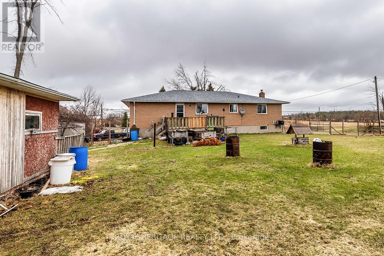 940 Portage Road, Kawartha Lakes, Ontario  K0M 2B0 - Photo 29 - X12088118