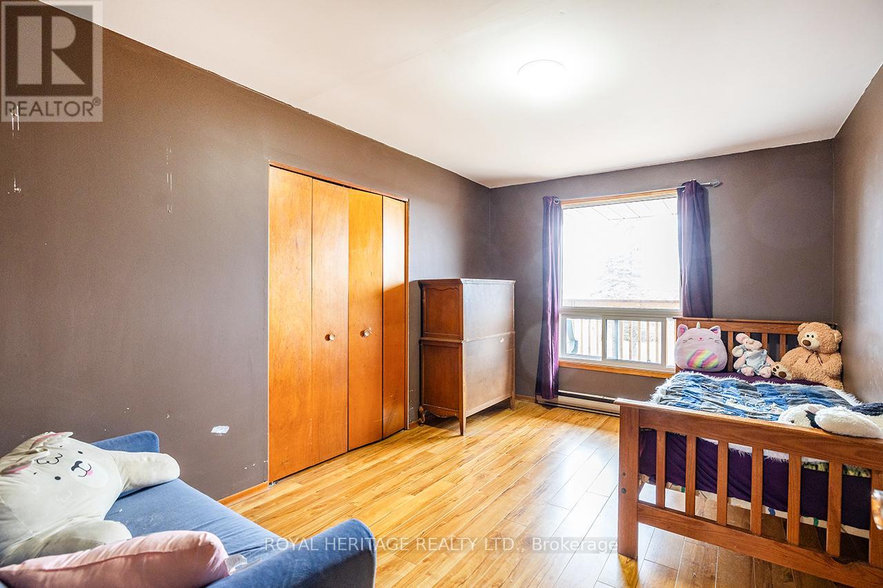 940 Portage Road, Kawartha Lakes, Ontario  K0M 2B0 - Photo 14 - X12088118