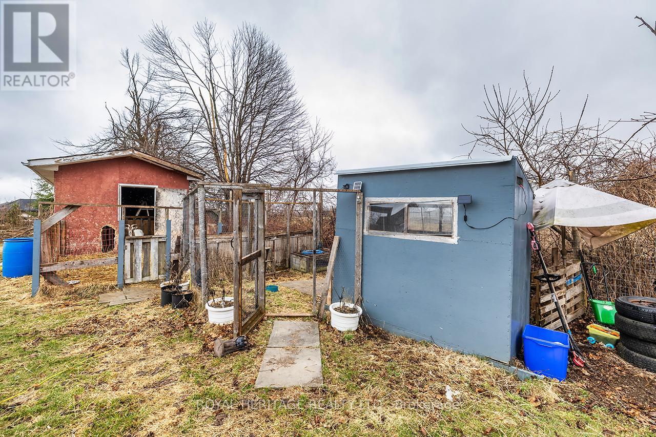940 Portage Road, Kawartha Lakes, Ontario  K0M 2B0 - Photo 27 - X12088118