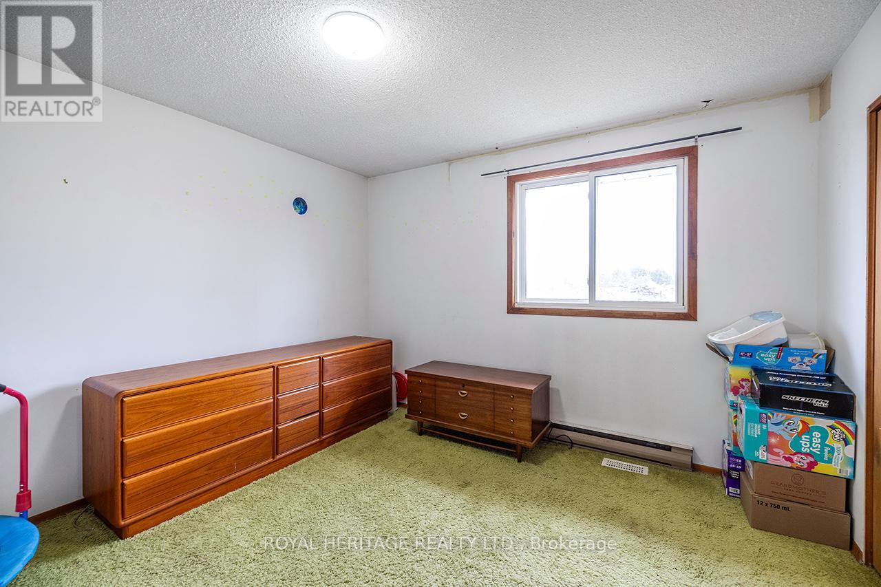 940 Portage Road, Kawartha Lakes, Ontario  K0M 2B0 - Photo 15 - X12088118