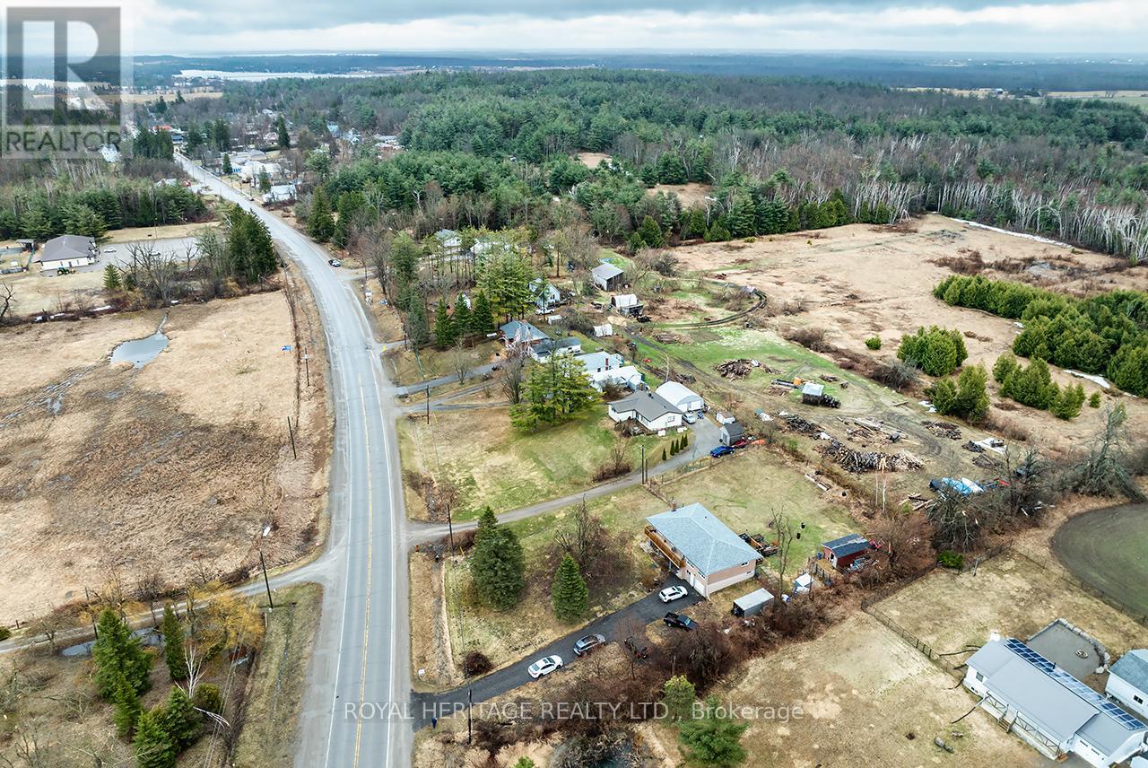 940 Portage Road, Kawartha Lakes, Ontario  K0M 2B0 - Photo 31 - X12088118