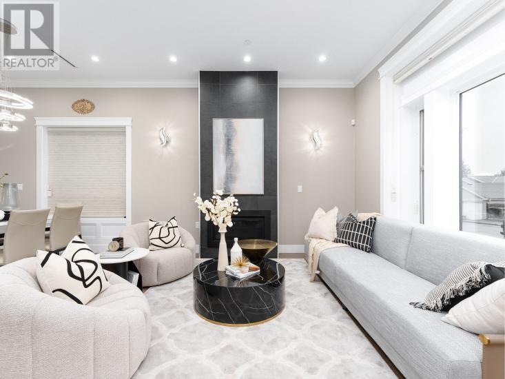 Property at 8068 HAIG STREET image 3