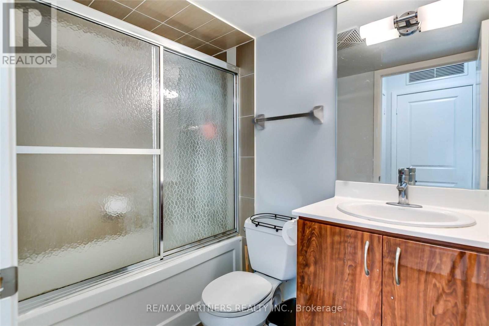606 - 5791 Yonge Street, Toronto, Ontario  M2M 0A8 - Photo 6 - C12205075
