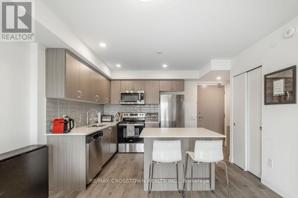 716 - 58 Lakeside Terrace, Barrie, Ontario L4M 0L5 - Photo 10 - S12205079