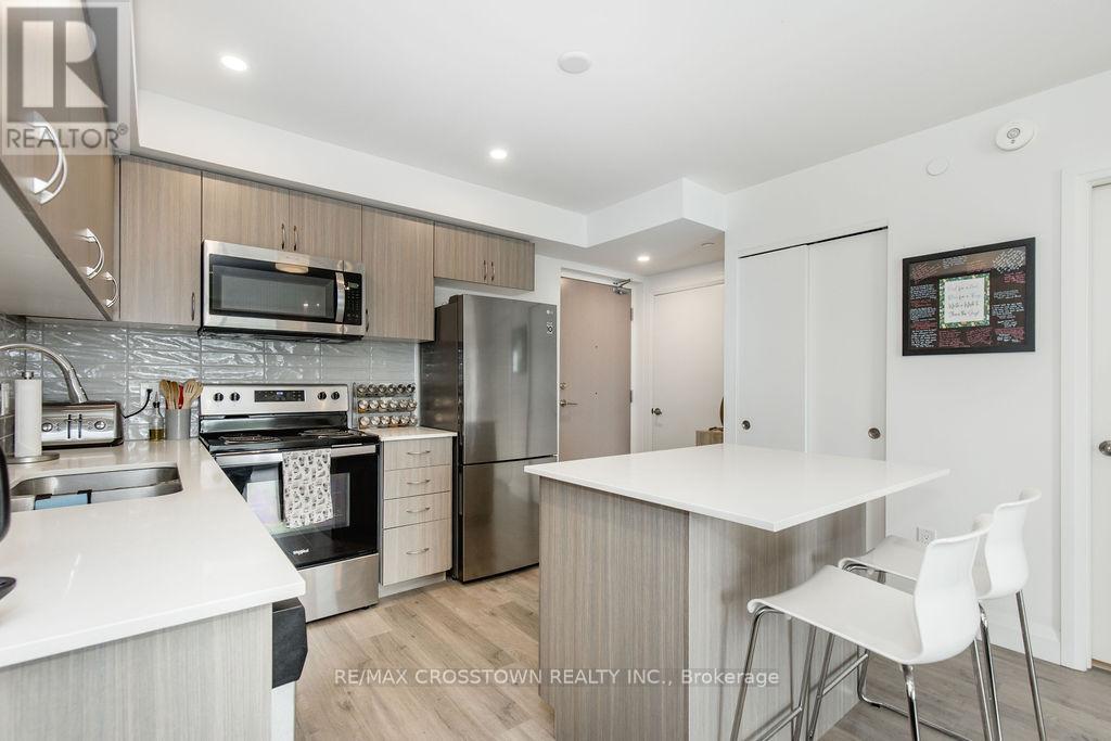 716 - 58 Lakeside Terrace, Barrie, Ontario L4M 0L5 - Photo 11 - S12205079