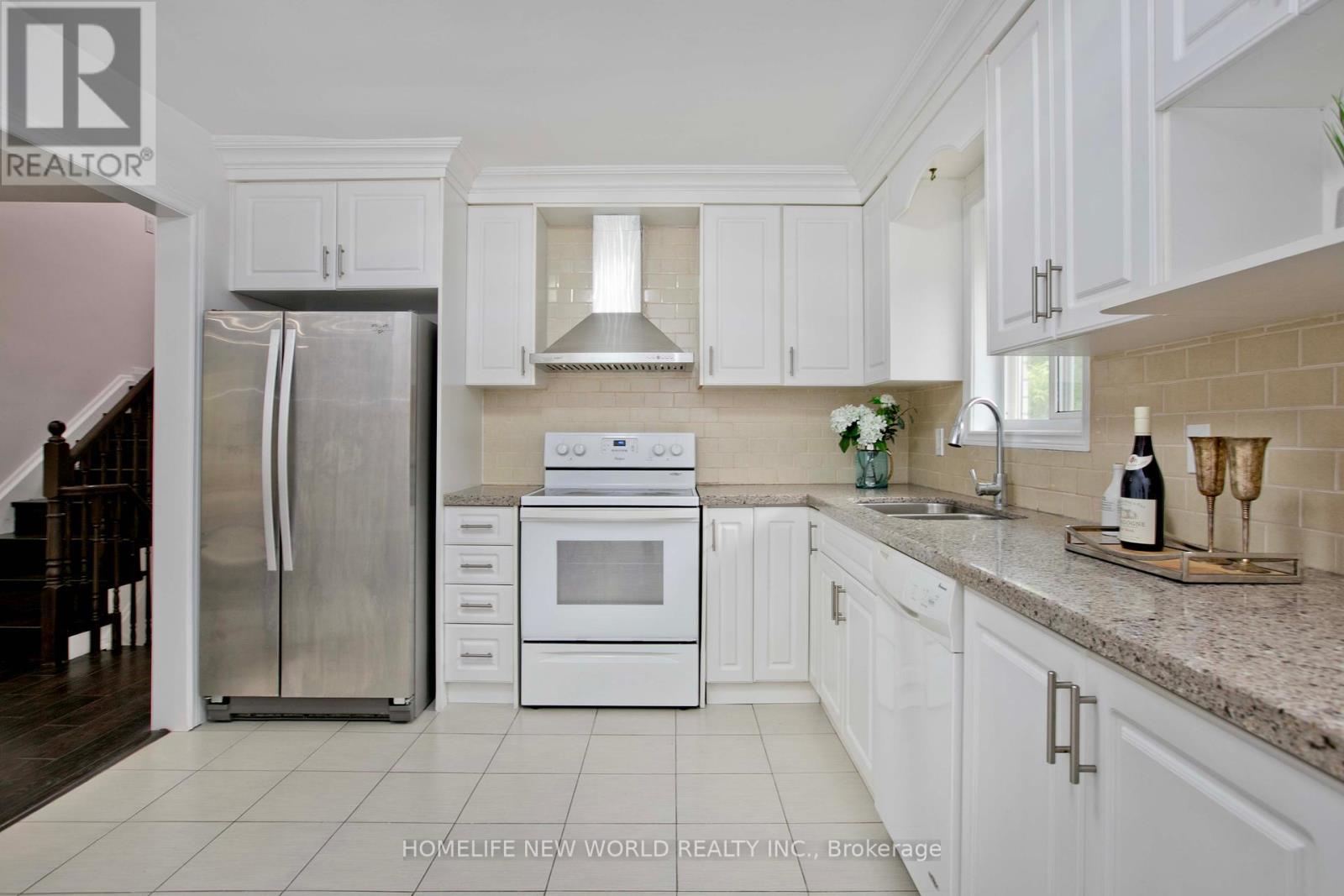 80 Chipwood Crescent, Toronto, Ontario  M2J 3X7 - Photo 10 - C12201371