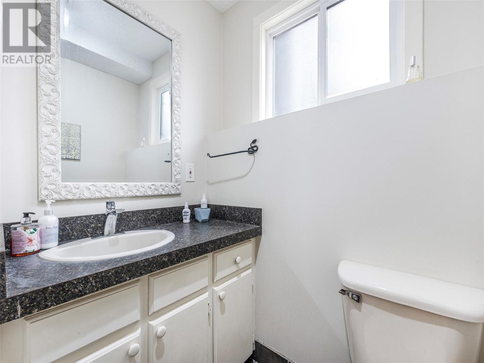 9001 Husband Road, Coldstream, British Columbia  V1B 1M8 - Photo 22 - 10346487