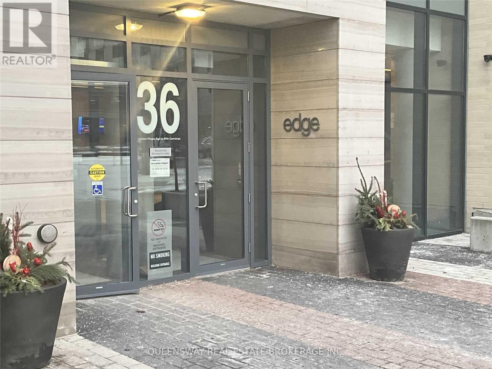 1611W - 36 LISGAR STREET, Toronto, Ontario