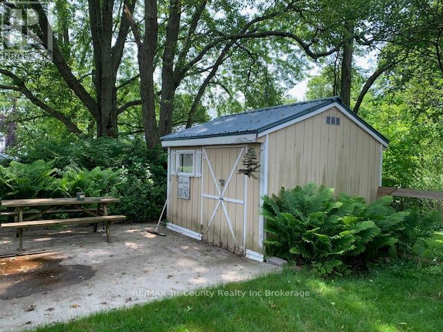 11 Elizabeth Street, Bayham, Ontario  N0J 1T0 - Photo 12 - X12205090
