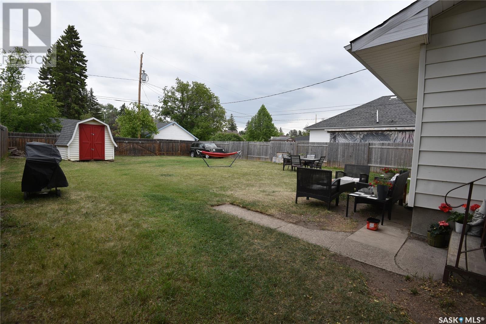 405 1st Street W, Nipawin, Saskatchewan  S0E 1E0 - Photo 38 - SK008755