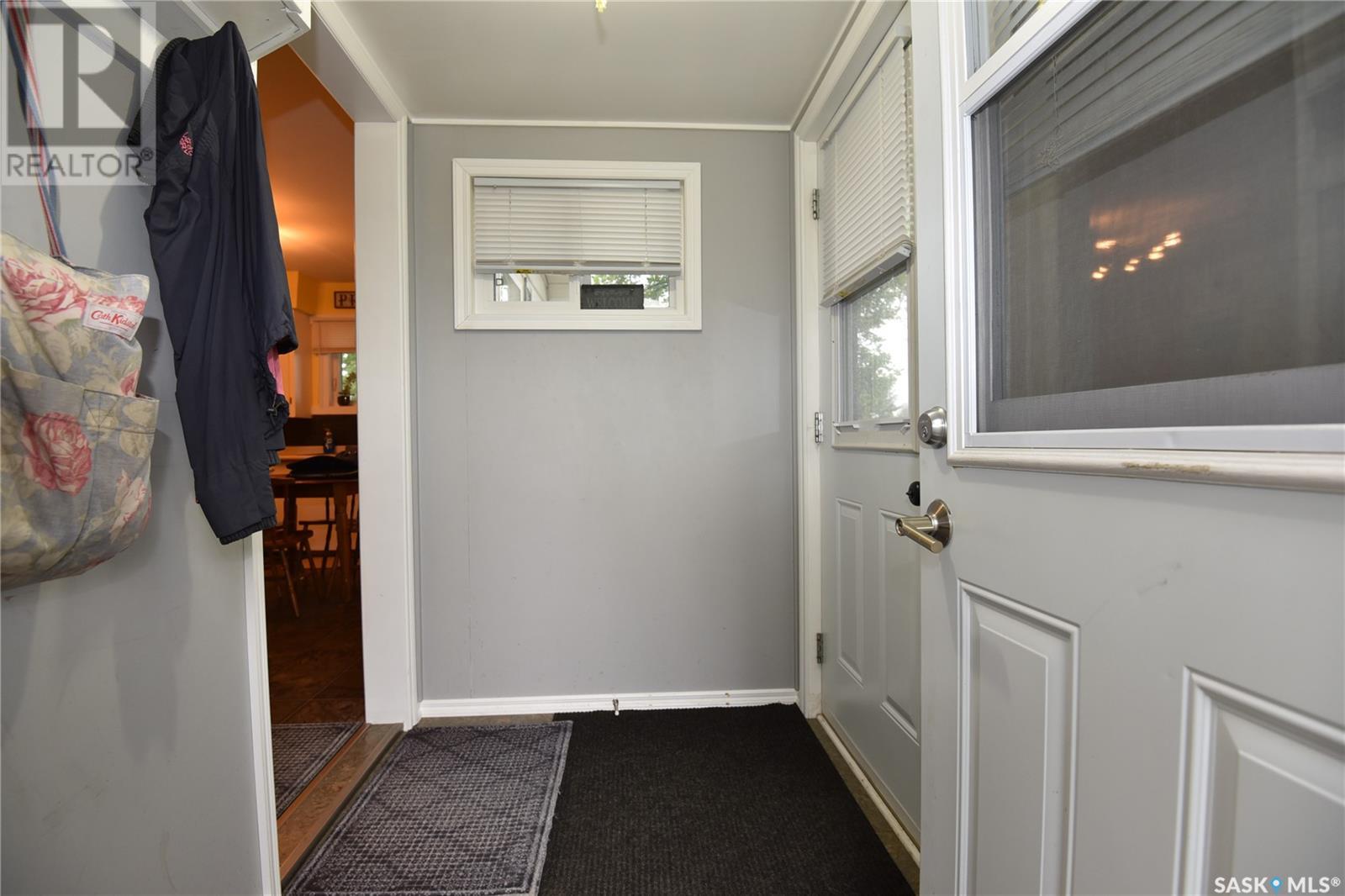 405 1st Street W, Nipawin, Saskatchewan  S0E 1E0 - Photo 6 - SK008755