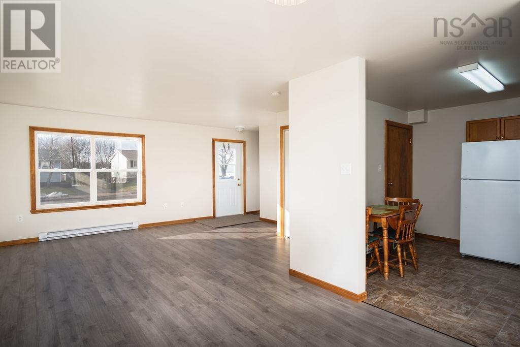 704 Queen Street, Port Hawkesbury, Nova Scotia  B9A 2W8 - Photo 2 - 202513859