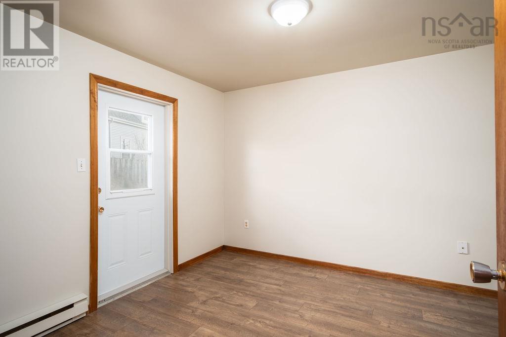 704 Queen Street, Port Hawkesbury, Nova Scotia  B9A 2W8 - Photo 3 - 202513859