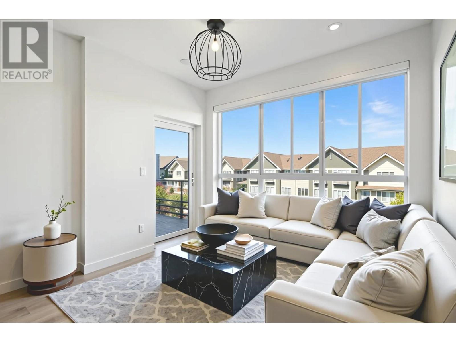 316 1892 Starling Drive, Tsawwassen, British Columbia  V4M 0C7 - Photo 2 - R3012670