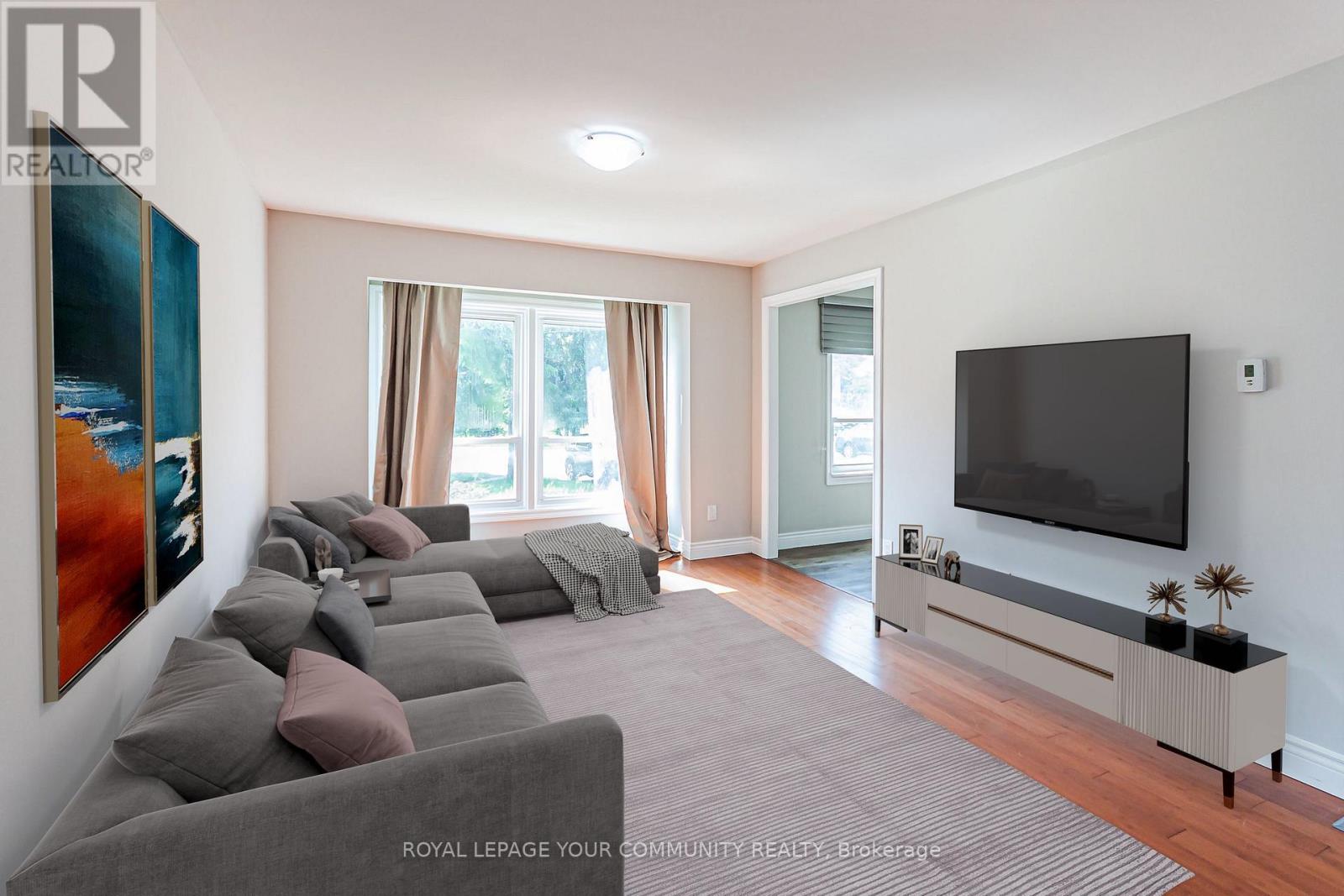 21 Ashdale Court, Barrie (Cundles East), Ontario  L4M 5B5 - Photo 4 - S12205008