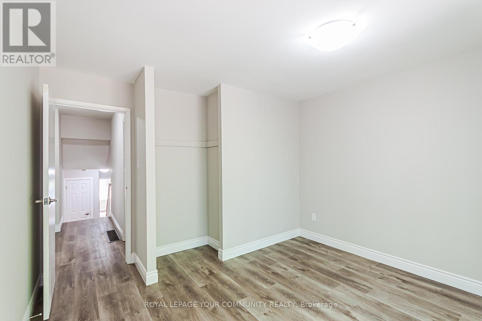 21 Ashdale Court, Barrie, Ontario  L4M 5B5 - Photo 20 - S12205008