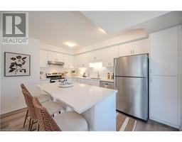 32 REVERIE Way, Kitchener, Ontario
