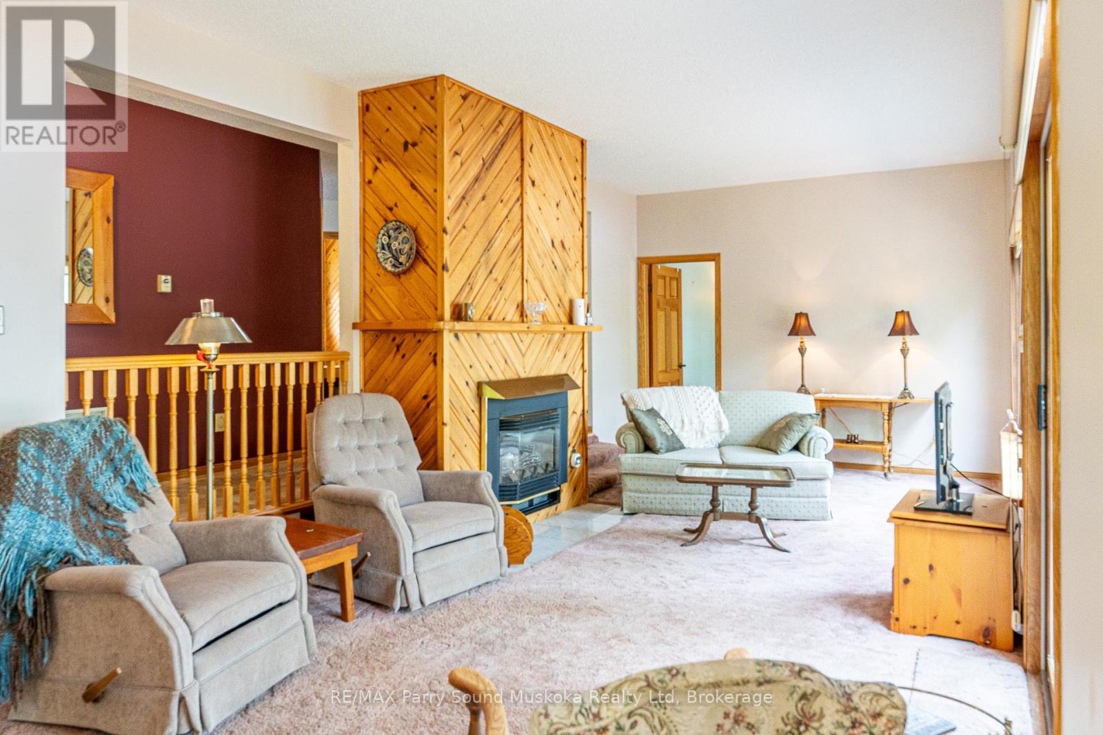 3a Barnsdale Lane, Seguin, Ontario  P0C 1H0 - Photo 15 - X12205110