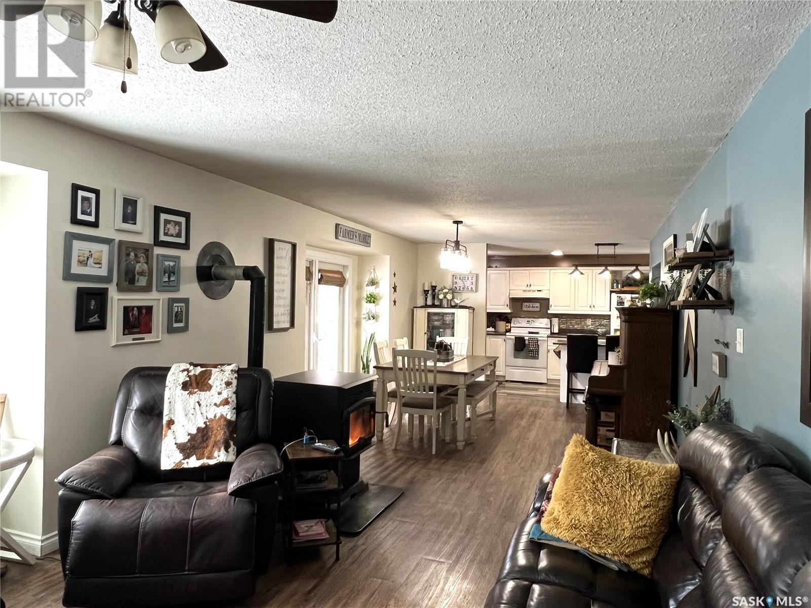 113 2nd Avenue Se, Dorintosh, Saskatchewan  S0M 0T0 - Photo 17 - SK996754