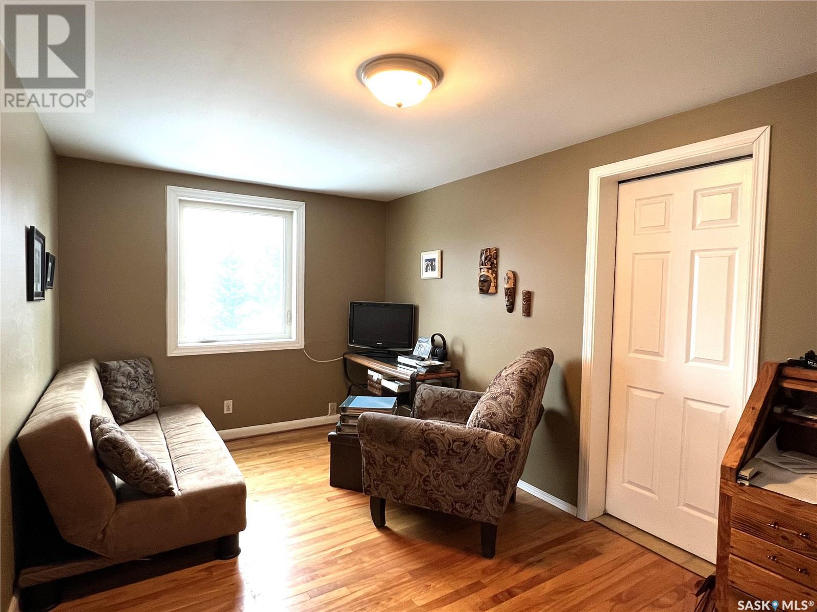 113 2nd Avenue Se, Dorintosh, Saskatchewan  S0M 0T0 - Photo 26 - SK996754