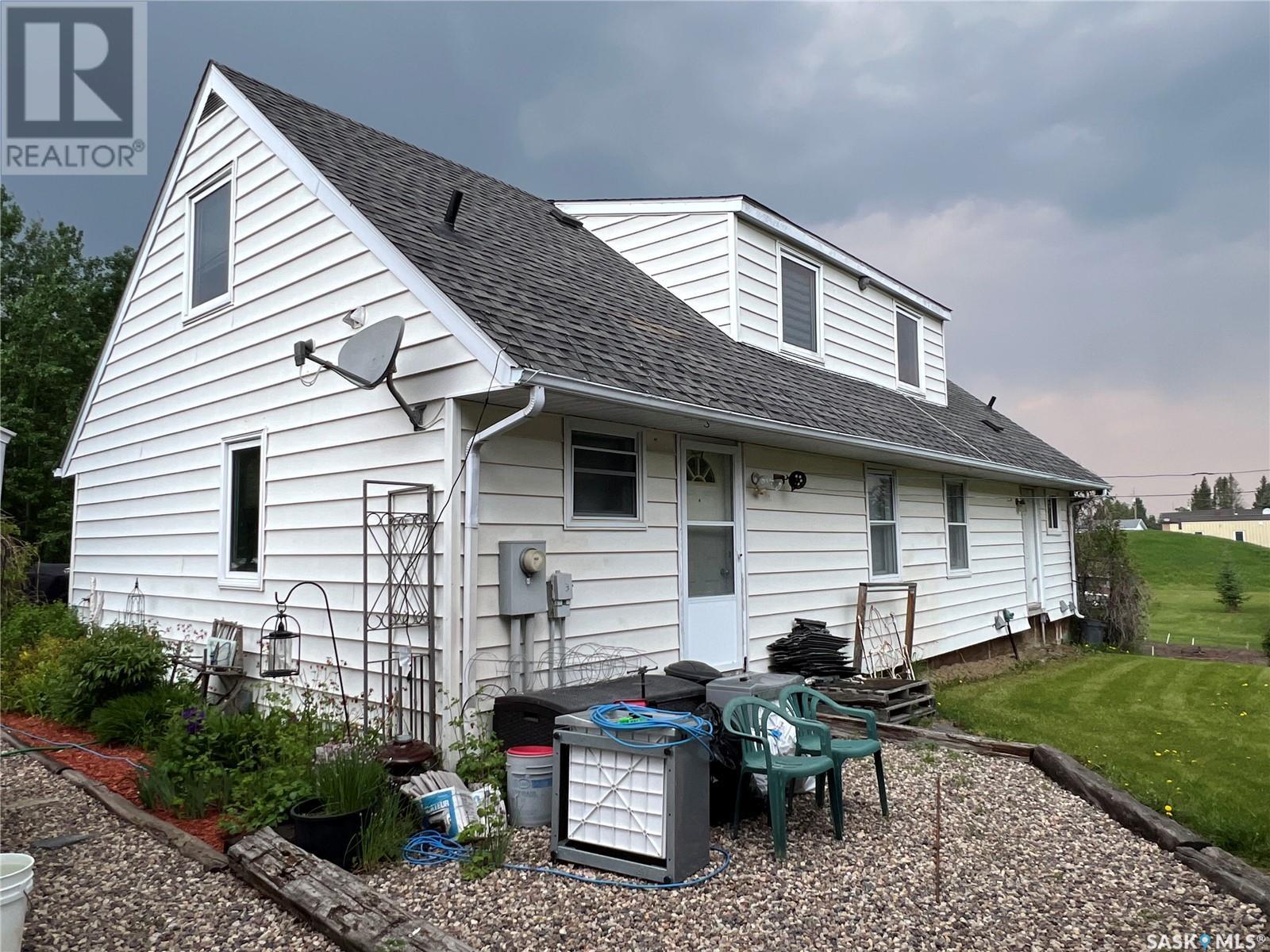 113 2nd Avenue Se, Dorintosh, Saskatchewan  S0M 0T0 - Photo 39 - SK996754