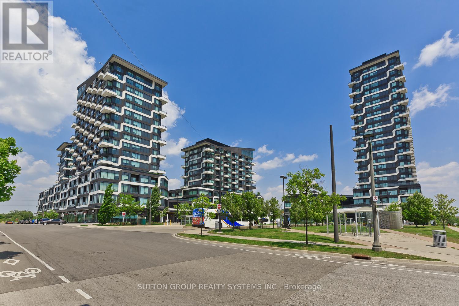 1304 - 2481 Taunton Road, Oakville, Ontario  L6H 3R7 - Photo 1 - W12205103