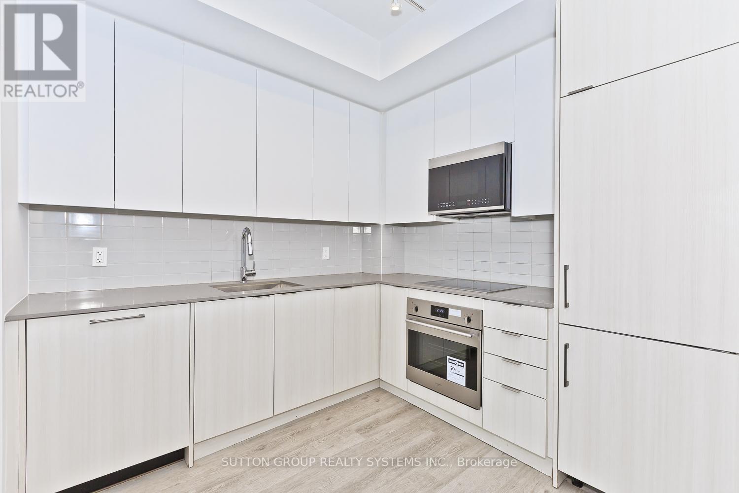 1304 - 2481 Taunton Road, Oakville, Ontario  L6H 3R7 - Photo 9 - W12205103