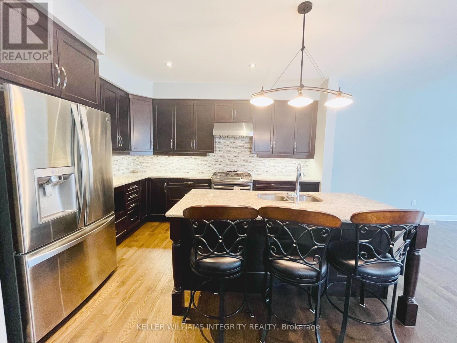 108 Boundstone Way, Ottawa, Ontario  K2T 0M4 - Photo 13 - X12205113