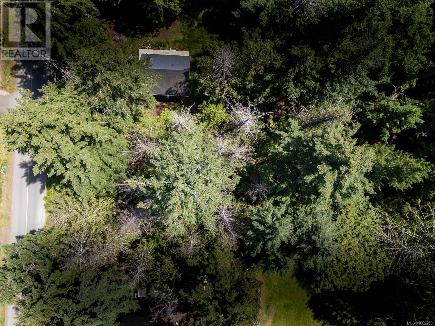Property at 4849 Pirates Rd image 4