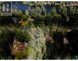 4849 Pirates Rd Pender Island, Pender Island, Ca