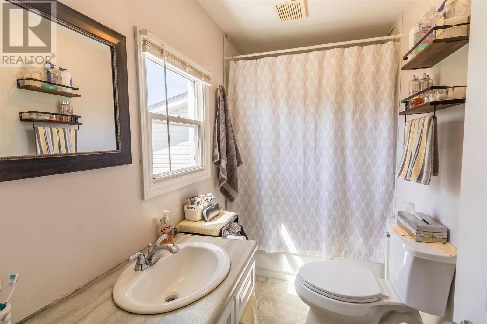 127 Prentice Ave, Sault Ste. Marie, Ontario  P6C 4P6 - Photo 12 - SM251379
