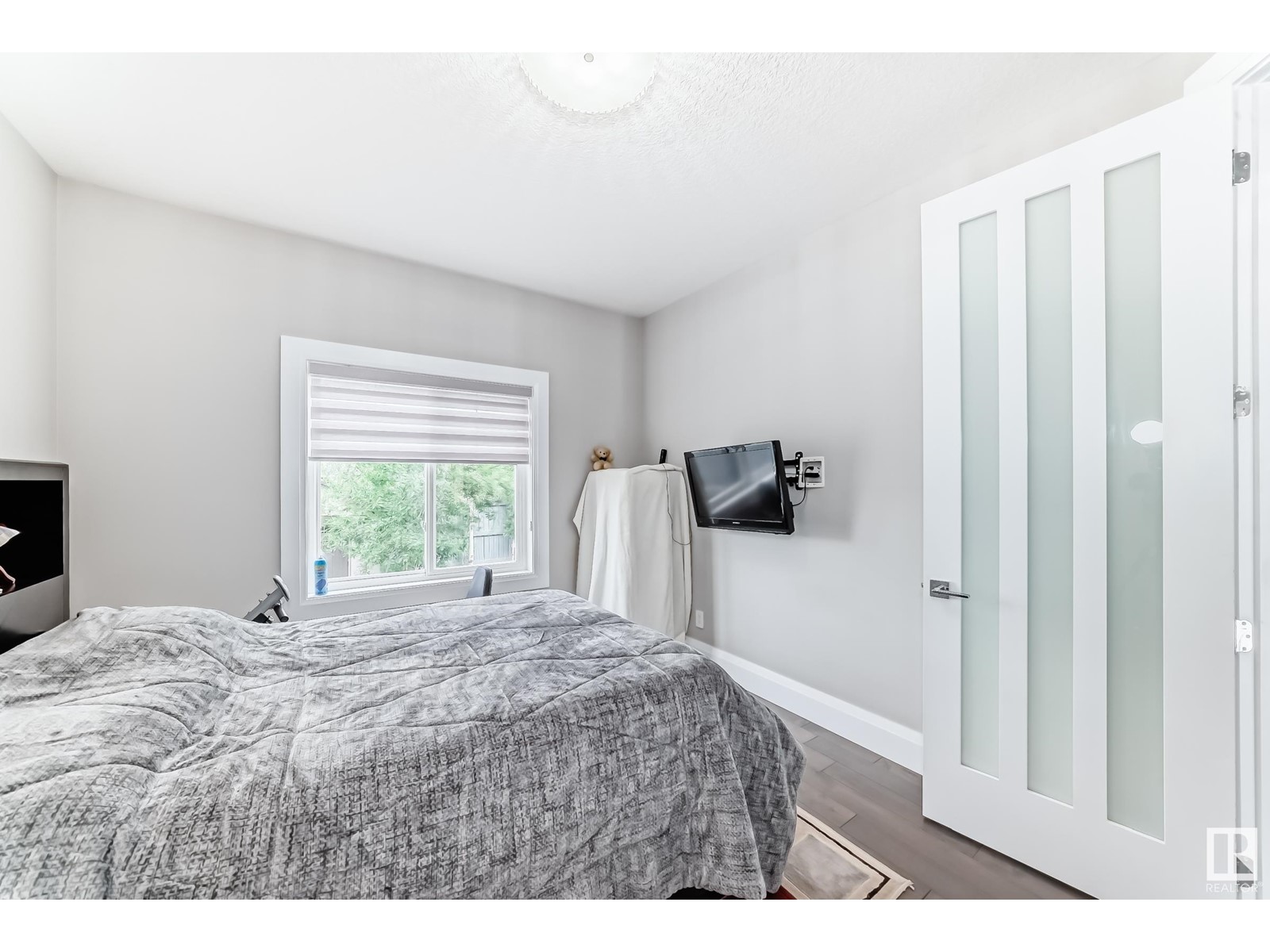 Property at 5342 Mullen BN NW image 3