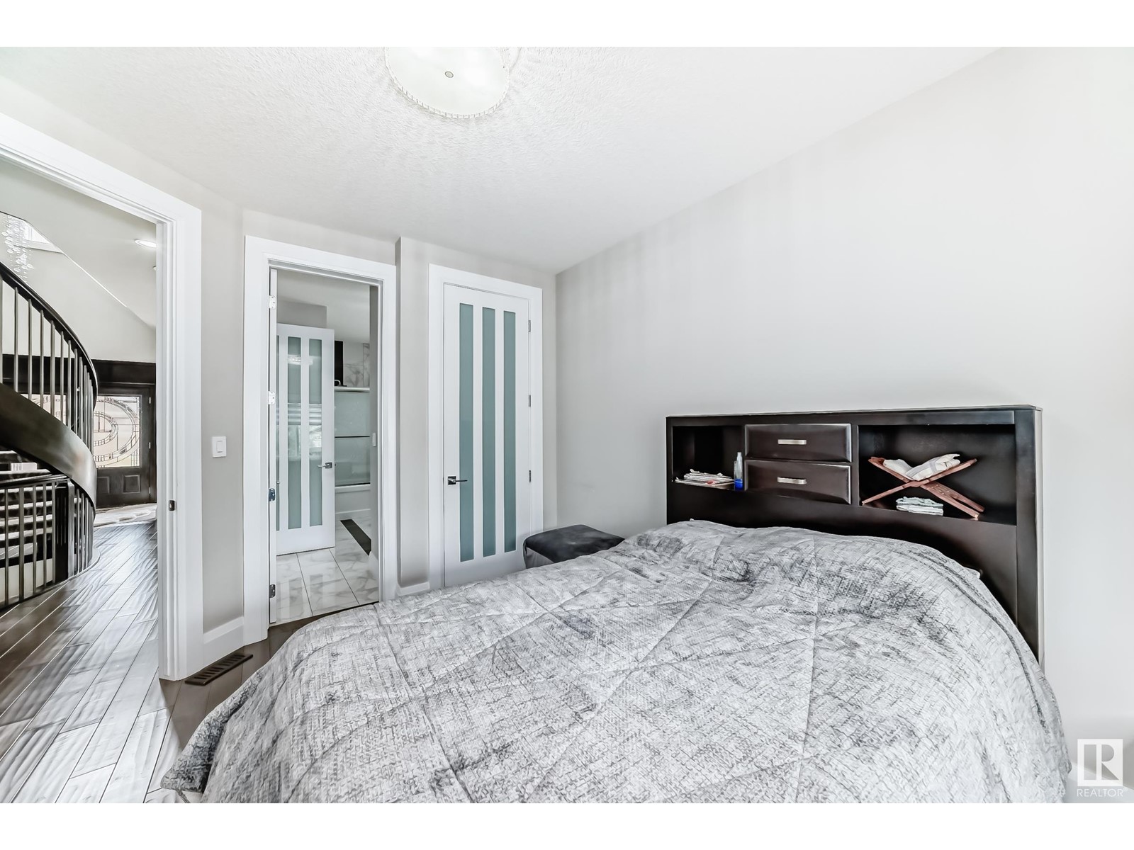 Property at 5342 Mullen BN NW image 2