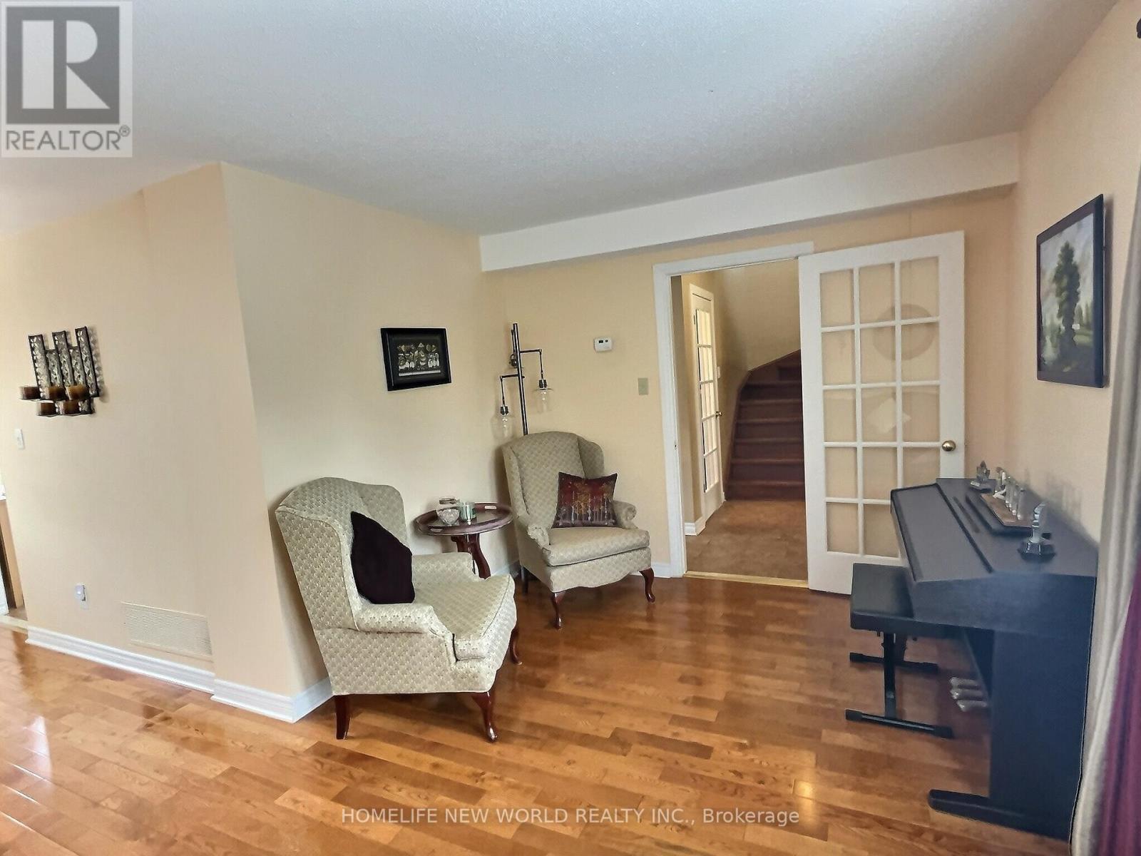 550 Cattail Court, Pickering, Ontario  L1V 6A4 - Photo 6 - E12205117