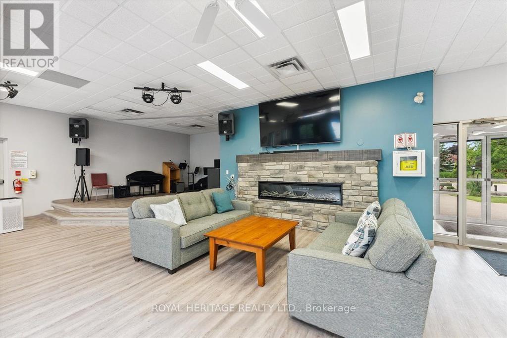 51 South Harbour Drive, Kawartha Lakes, Ontario  K0M 1A0 - Photo 42 - X12186913