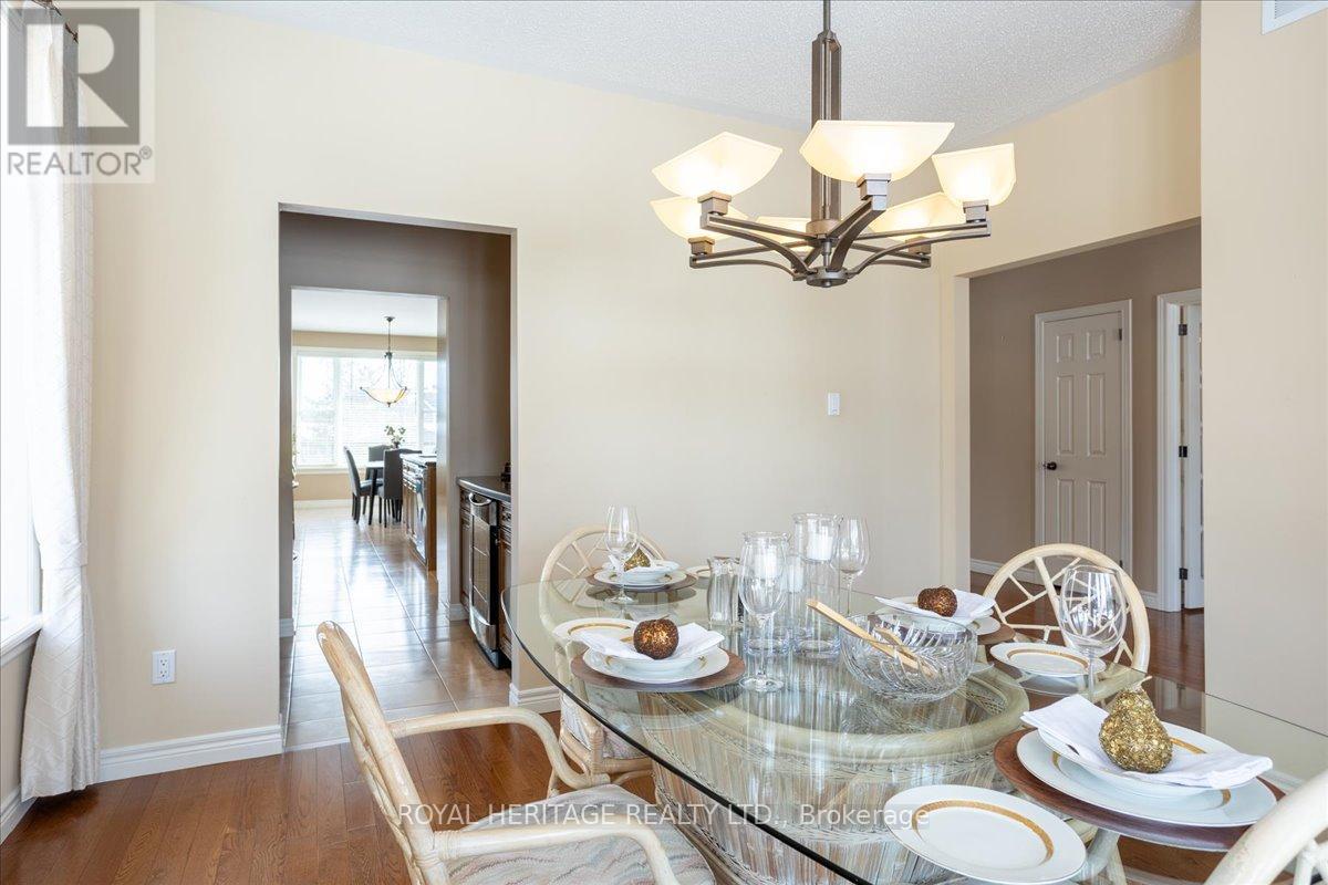 51 South Harbour Drive, Kawartha Lakes, Ontario  K0M 1A0 - Photo 8 - X12186913