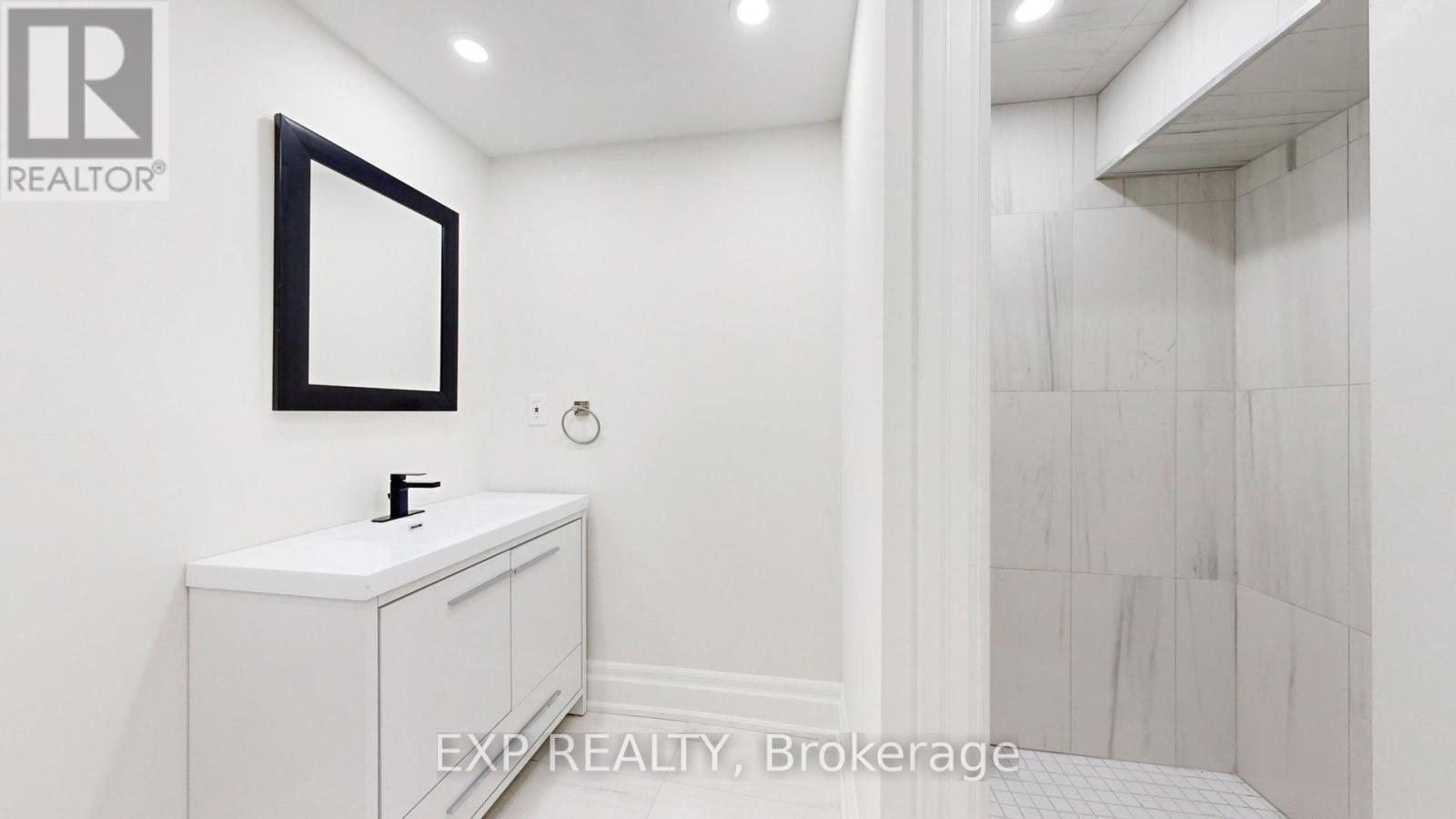 90 - 2315 Bromsgrove Road, Mississauga, Ontario  L5J 4A6 - Photo 25 - W12205128