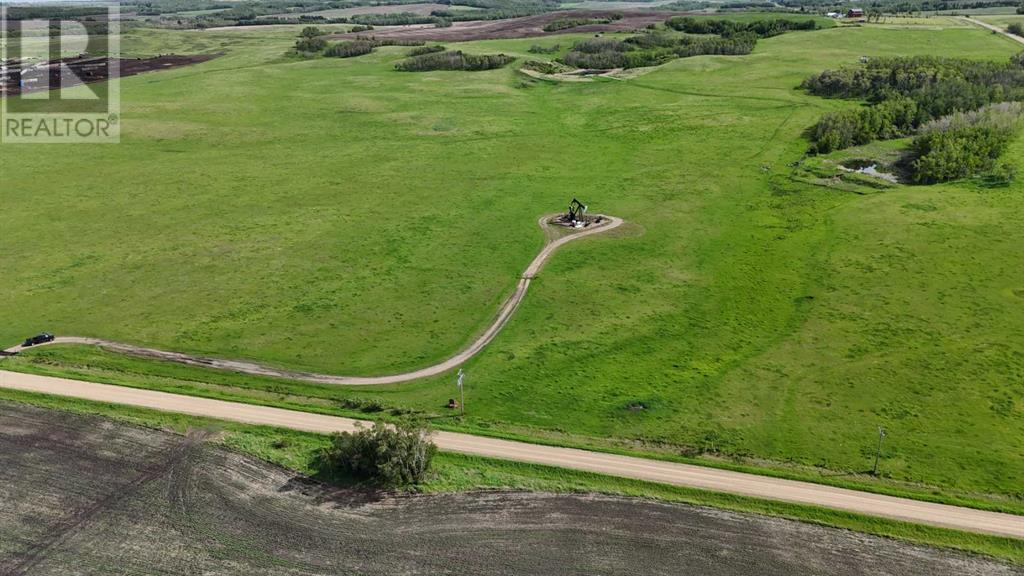 On Township Road 431, Rural Ponoka County, Alberta  T4J 1R1 - Photo 3 - A2186972