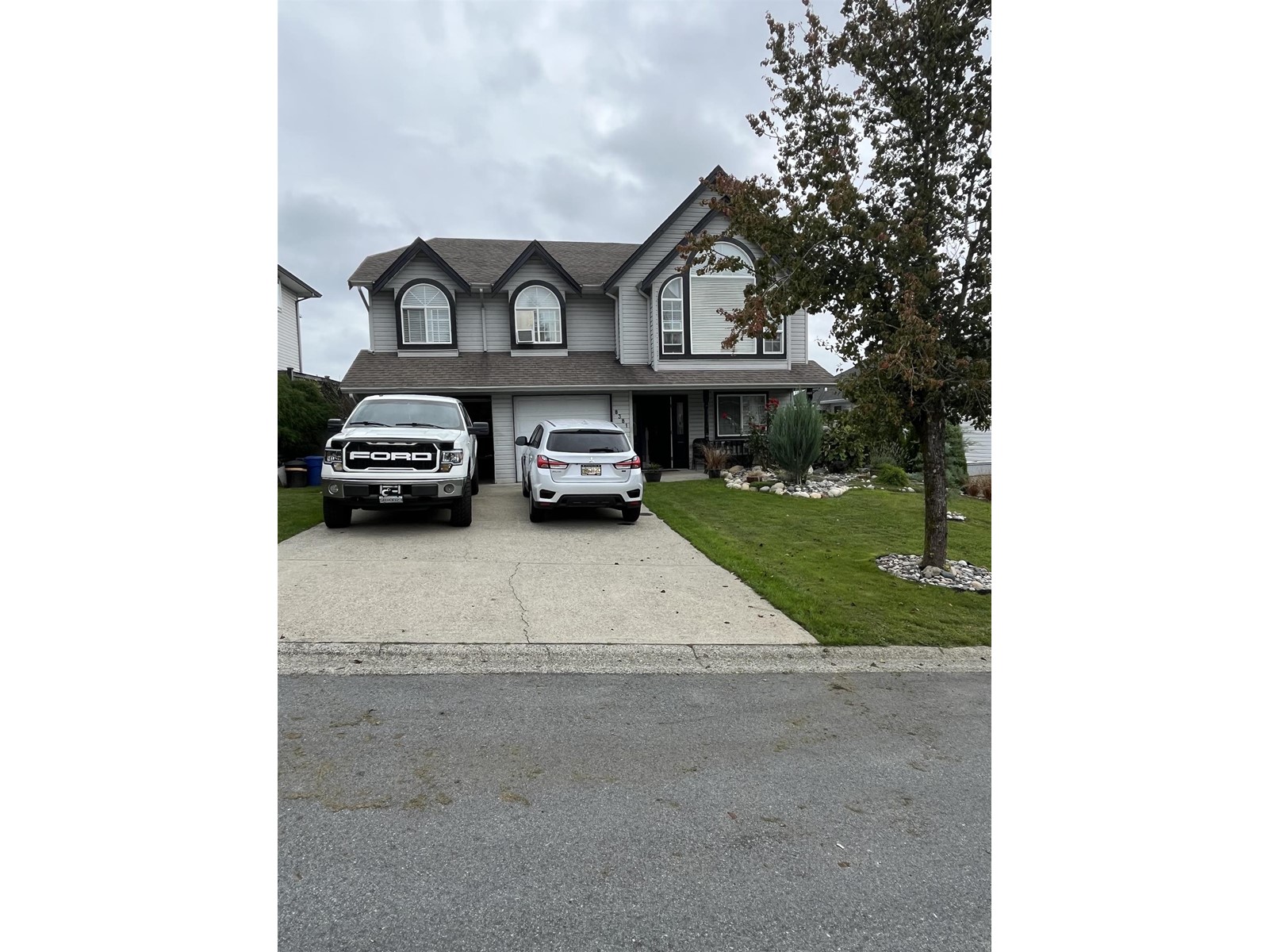 Property at 8381 CASSELMAN CRESCENT image 1