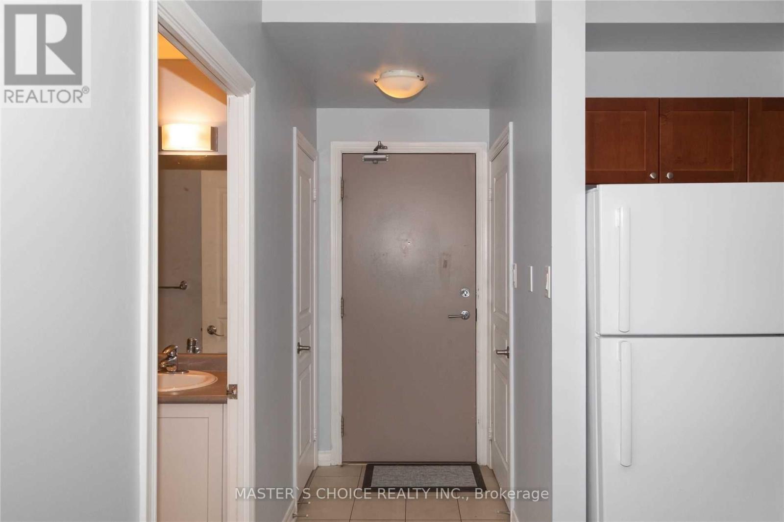 2905 - 3525 Kariya Drive, Mississauga, Ontario  L5B 0C2 - Photo 13 - W12205142