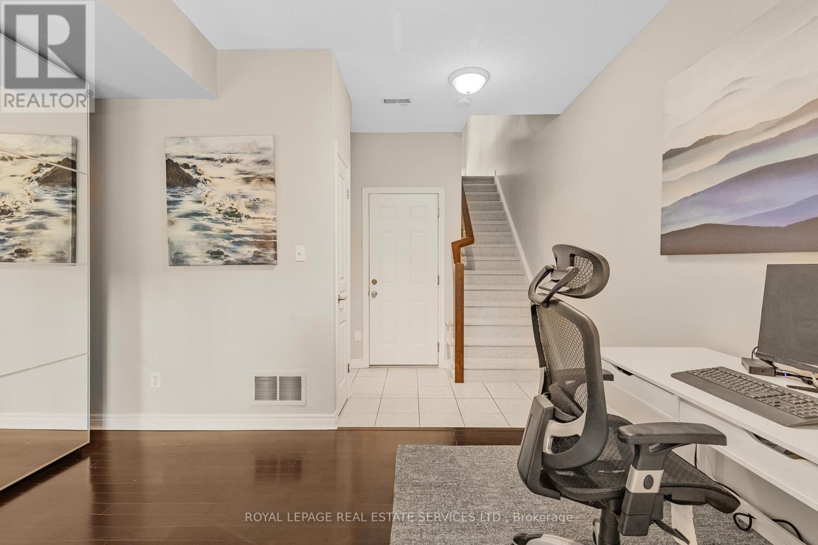 4280 Ingram Common, Burlington, Ontario  L7L 0C4 - Photo 25 - W12204844
