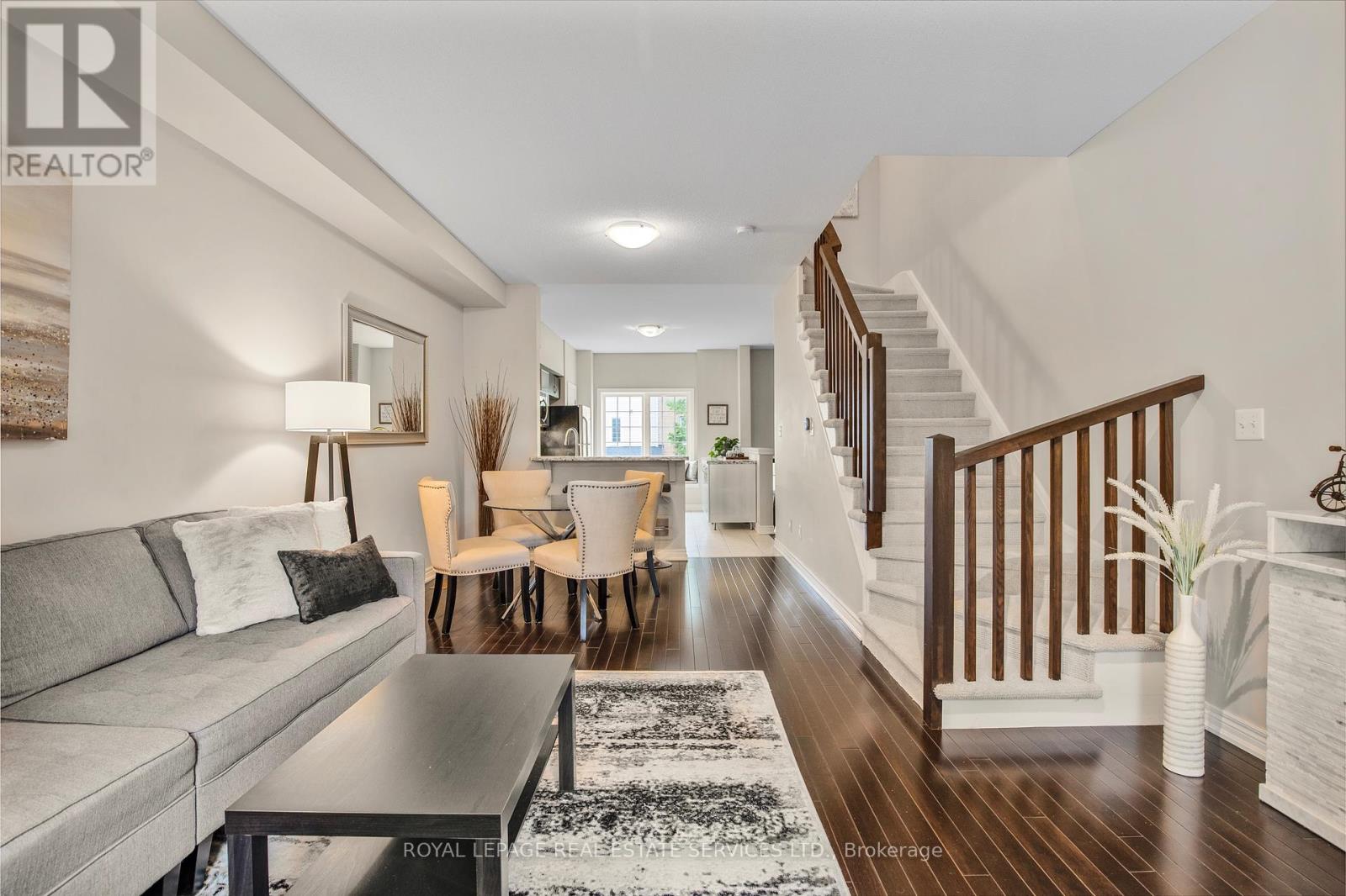 4280 Ingram Common, Burlington, Ontario  L7L 0C4 - Photo 9 - W12204844