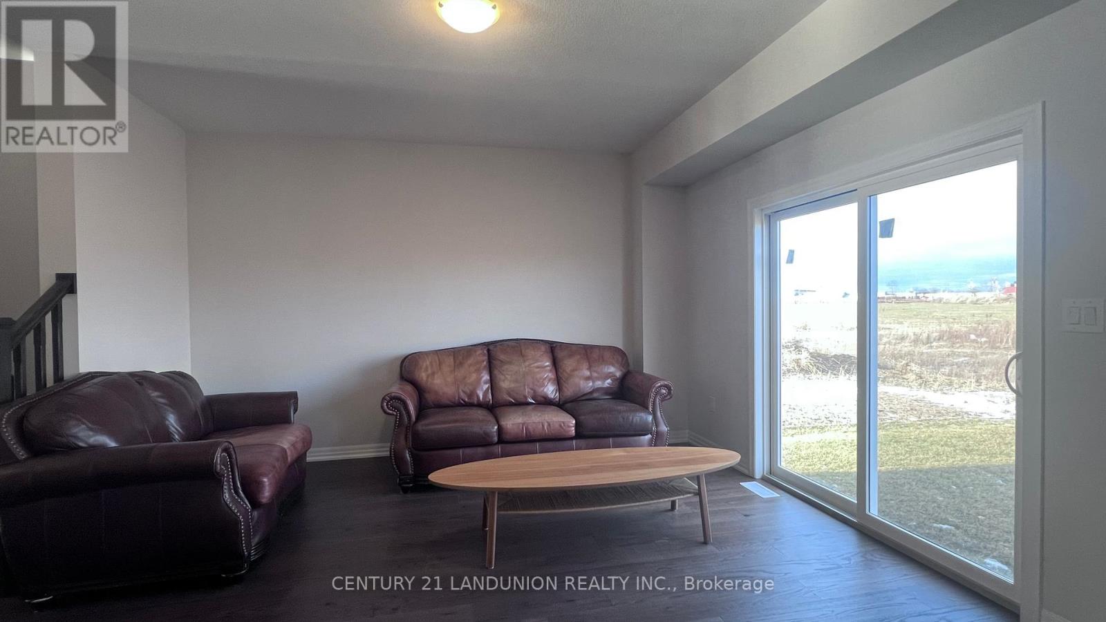 Property at 39 MEADOWLARK DRIVE image 5
