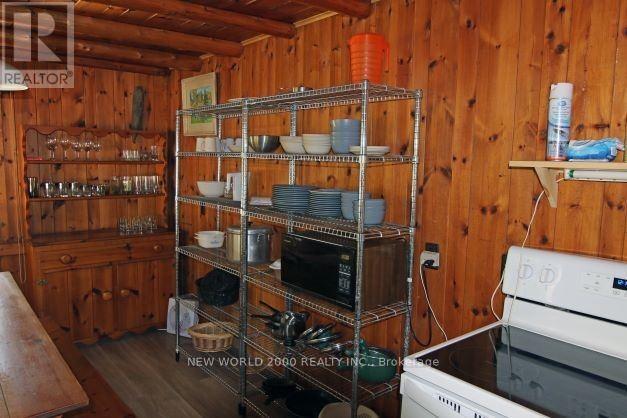 131 Bay Street S, Northern Bruce Peninsula, Ontario  N0H 2R0 - Photo 13 - X12205137