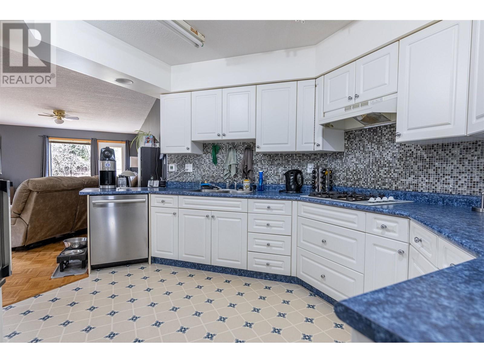24660 Nessview Road, Prince George, British Columbia  V2K 5M7 - Photo 16 - R2997955