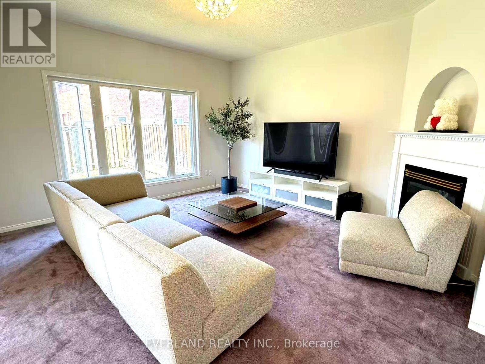 Property at 25 SAFFRON STREET image 5