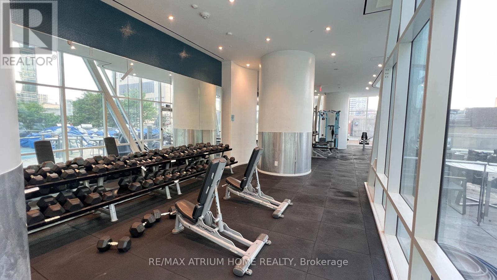 2408 - 1 Bloor Street E, Toronto, Ontario  M4W 1A9 - Photo 29 - C12205149