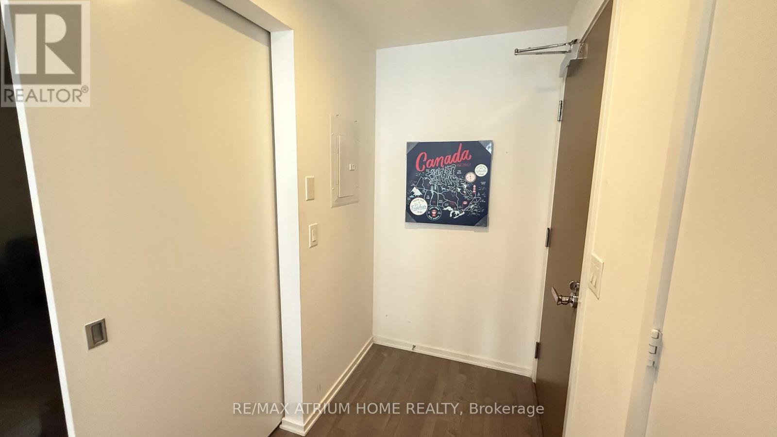 2408 - 1 Bloor Street E, Toronto, Ontario  M4W 1A9 - Photo 3 - C12205149