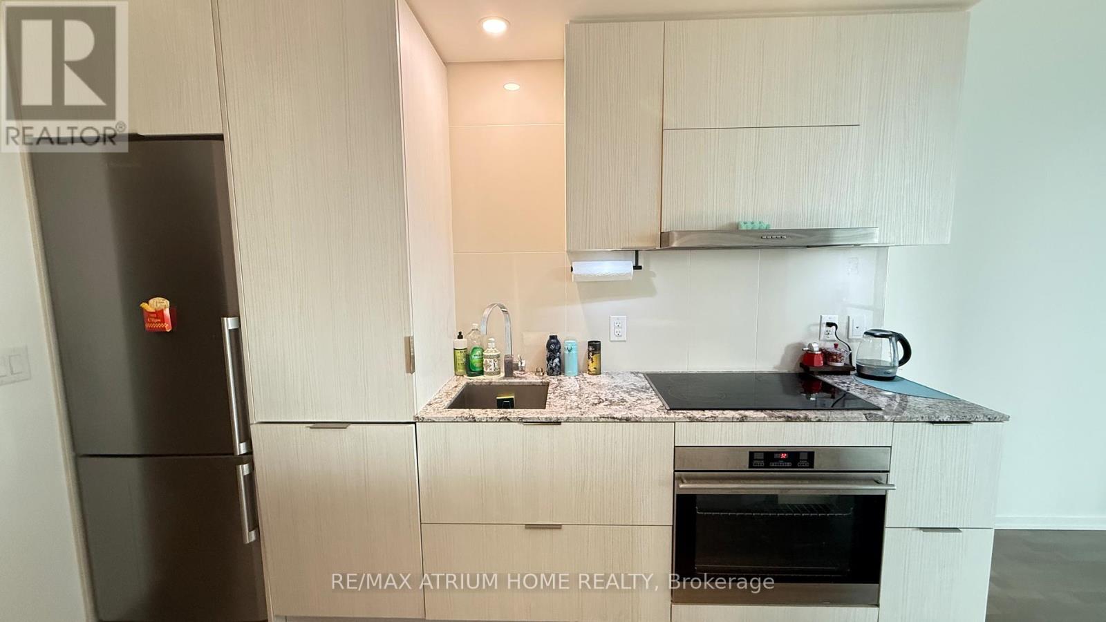 2408 - 1 Bloor Street E, Toronto, Ontario  M4W 1A9 - Photo 7 - C12205149
